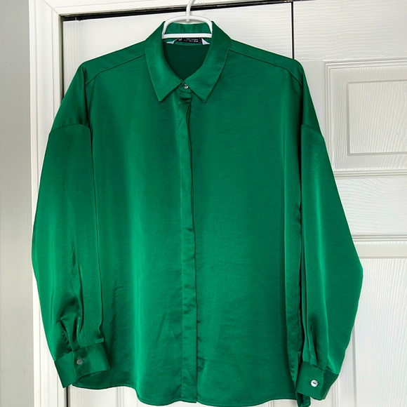 Zara Tops - Zara Emerald Satin Shirt